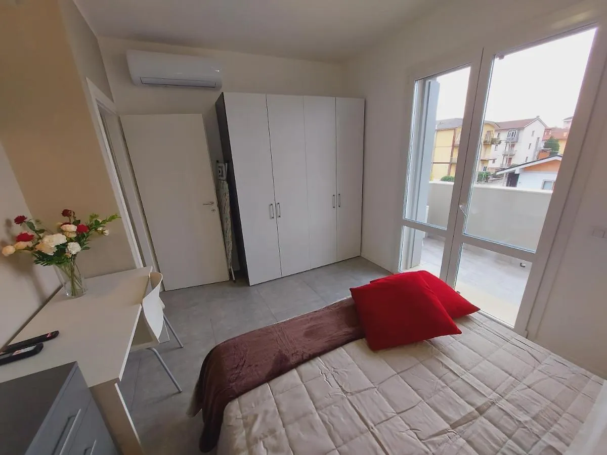 アパートホテル Residenza Delizia Camere & Appartamenti 